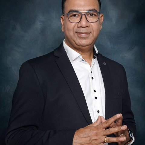 Brad Luna